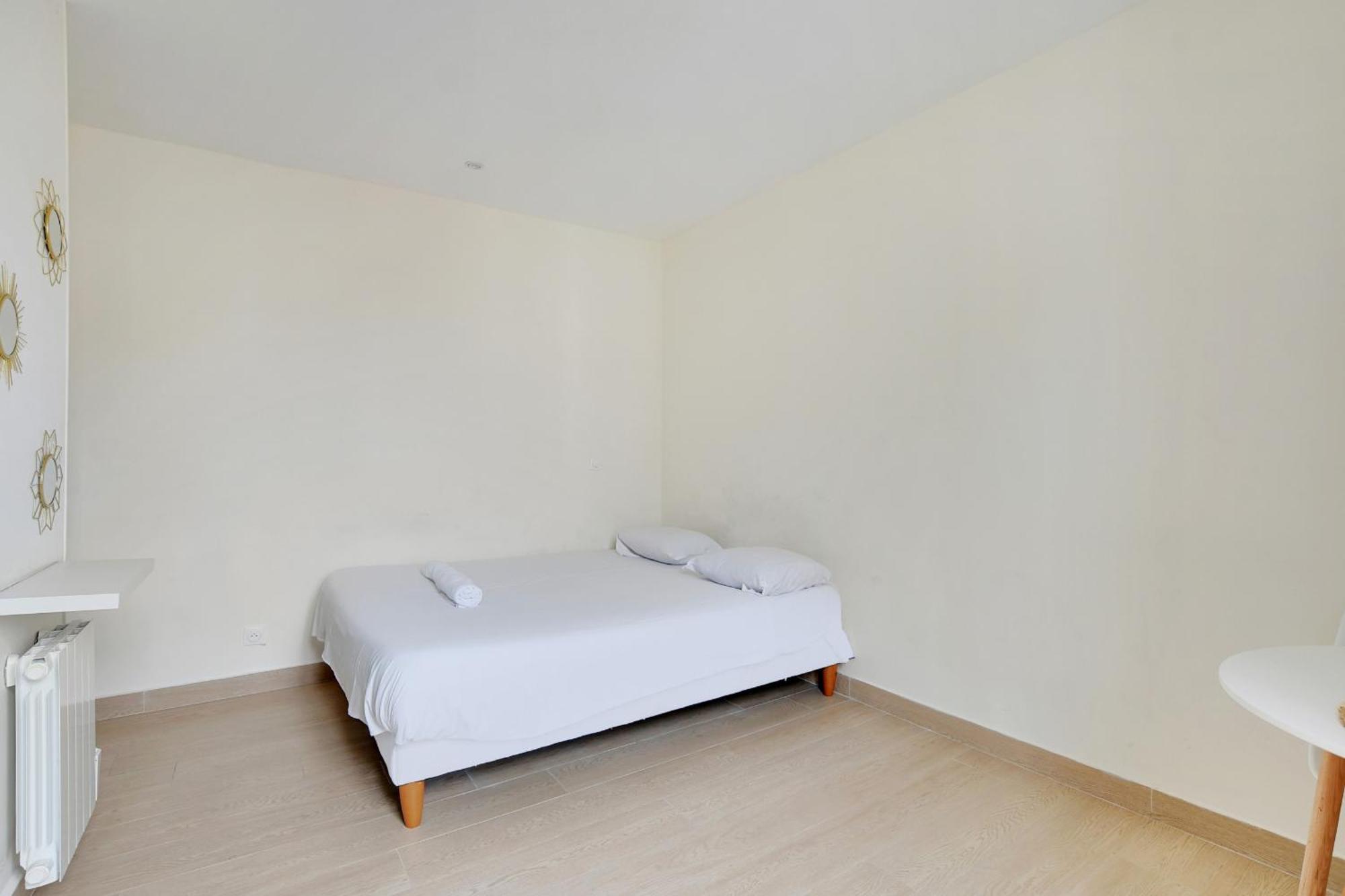 Charmant Studio Aubervilliers Ngoại thất bức ảnh